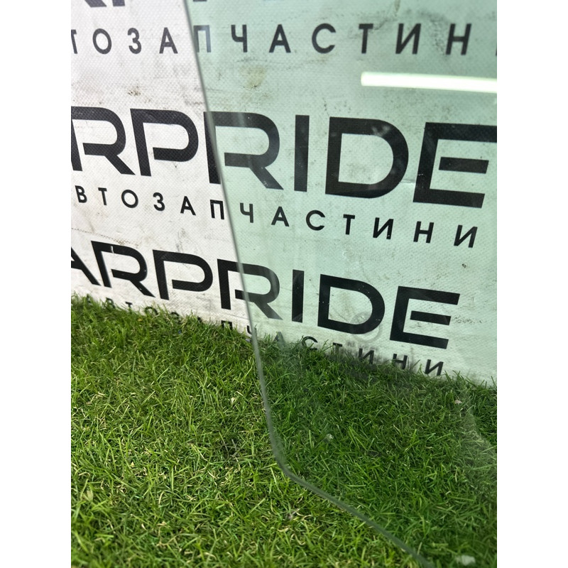 Стекло (кузов и элементы) BMW X5 F15 2015 4.4 51337470631