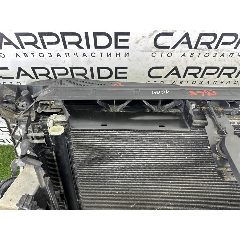 Телевизор (передняя часть кузова) (наружные элементы кузова) AUDI A4 B9 2017 2.0 TFSI 8W0805594