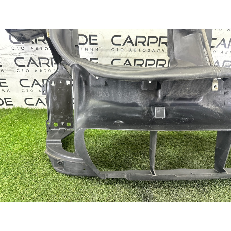 Телевизор (передняя часть кузова) (наружные элементы кузова) BMW 3-series E90 2010 3.0 N54 51647058594