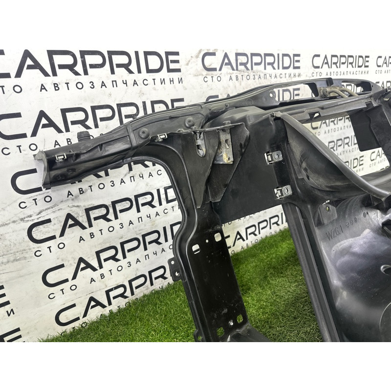 Телевизор (передняя часть кузова) (наружные элементы кузова) BMW 3-series E90 2010 3.0 N54 51647058594