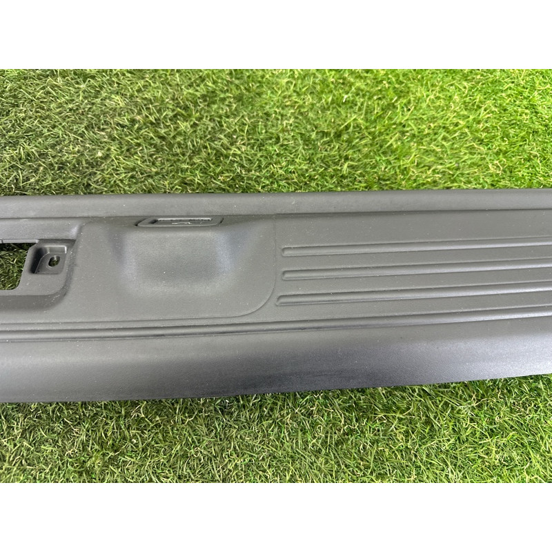 Обшивка крышки багажника (салон) LAND ROVER Range Rover L405 2016 5.0 LR038140