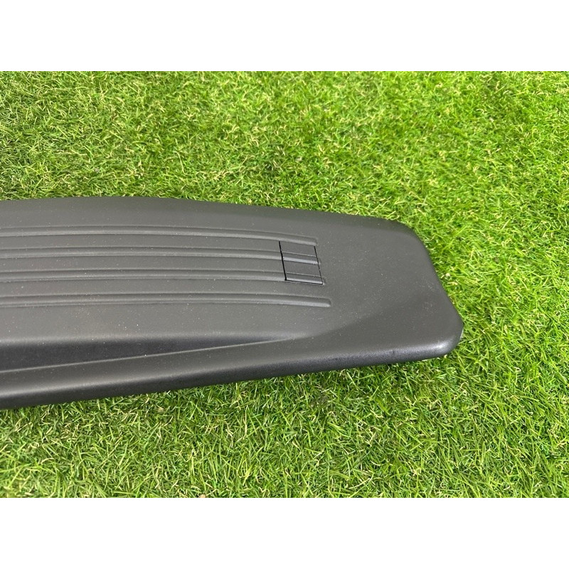 Обшивка крышки багажника (салон) LAND ROVER Range Rover L405 2016 5.0 LR038140