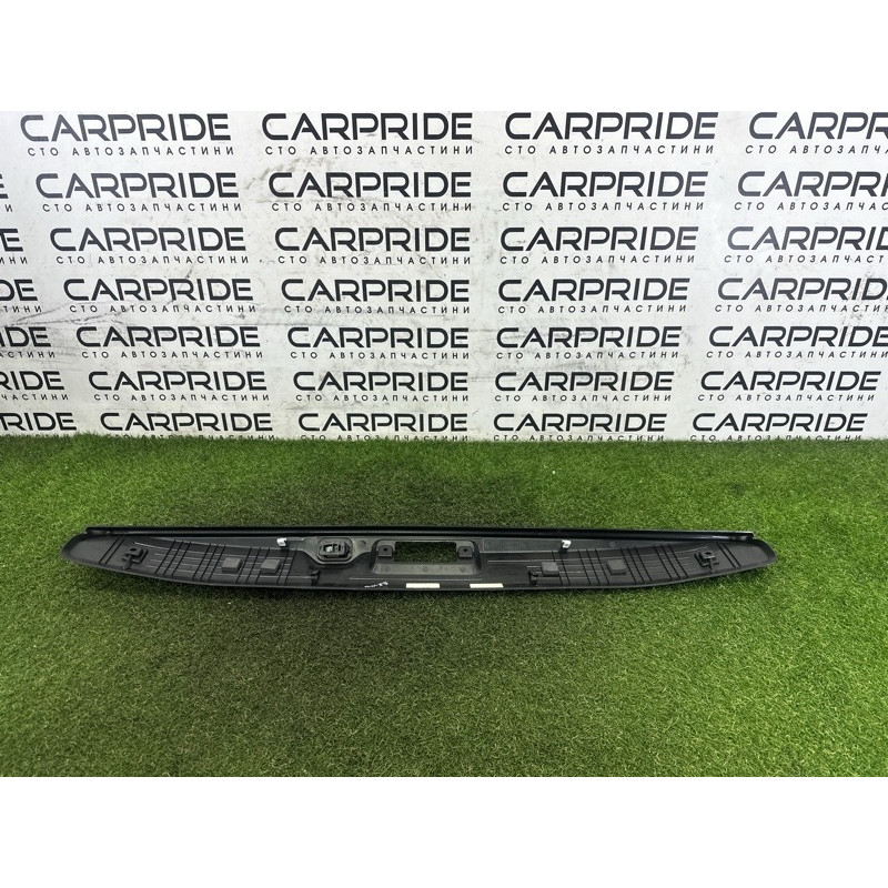 Обшивка крышки багажника (салон) LAND ROVER Range Rover L405 2016 5.0 LR038140