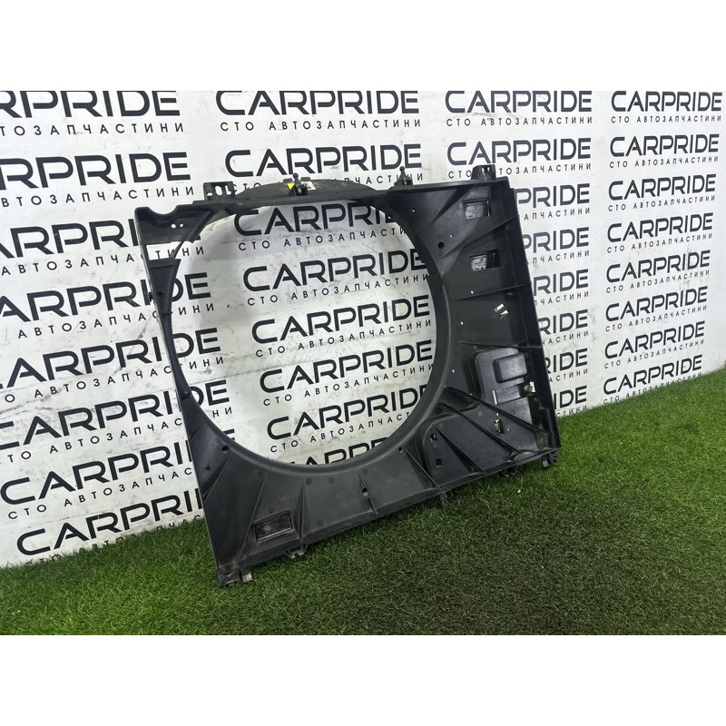 Диффузор радіатора (кузов и элементы) LAND ROVER Range Rover L405 2016 5.0 LR082989