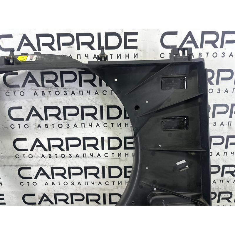 Диффузор радіатора (кузов и элементы) LAND ROVER Range Rover L405 2016 5.0 LR082989