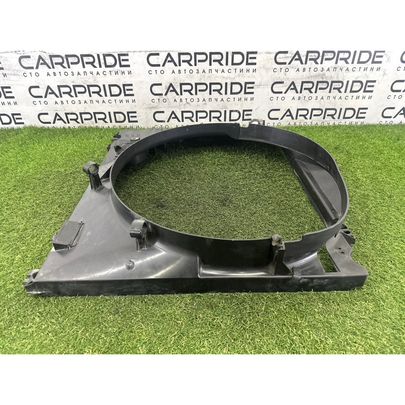 Диффузор радіатора (кузов и элементы) LAND ROVER Range Rover L405 2016 5.0 LR082989