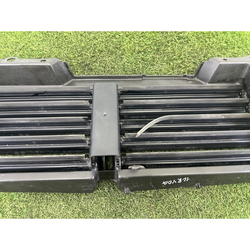 Жалюзі радіатора (кузов и элементы) LAND ROVER Range Rover L405 2016 5.0 LR070470