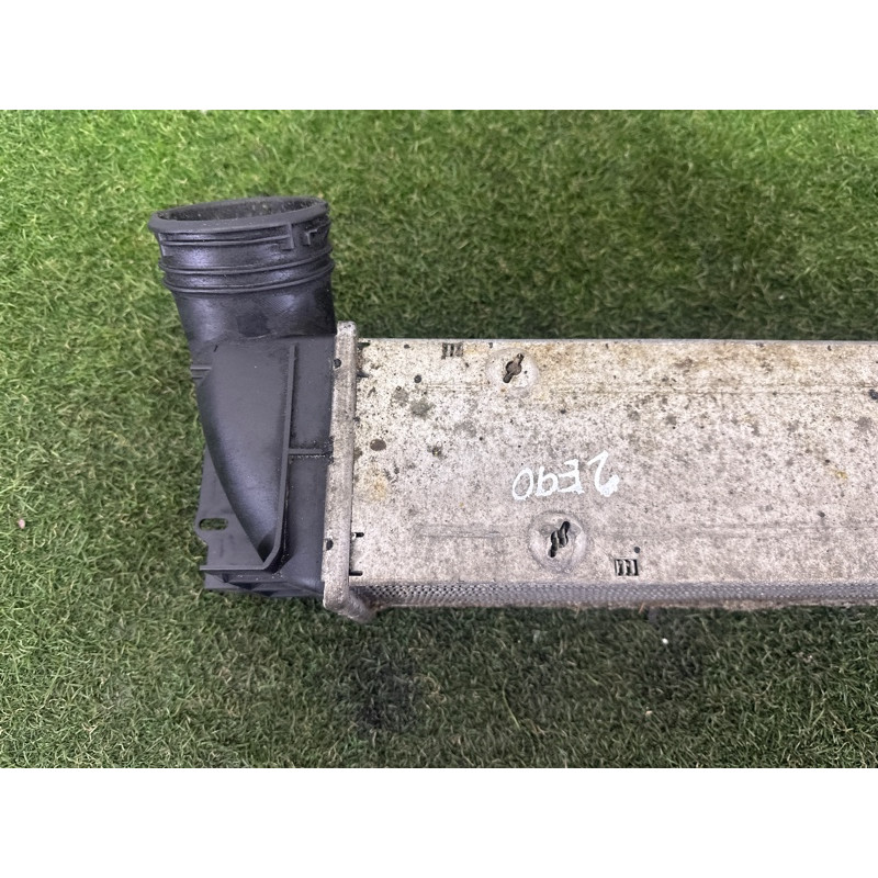 Интеркулер (система охлаждения) BMW 3-series E90 2010 3.0 N54 17517540035