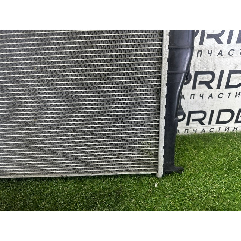 Радиатор охлаждения (система охлаждения) BMW 3-series E90 2010 3.0 N54 17117788903