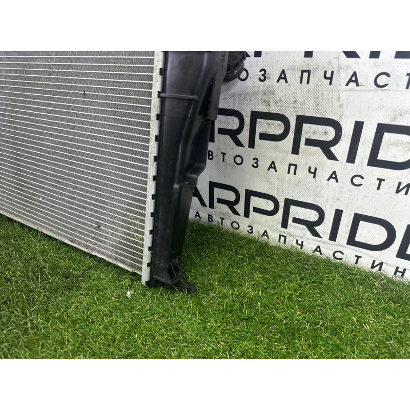 Радиатор охлаждения (система охлаждения) BMW 3-series E90 2010 3.0 N54 17117788903