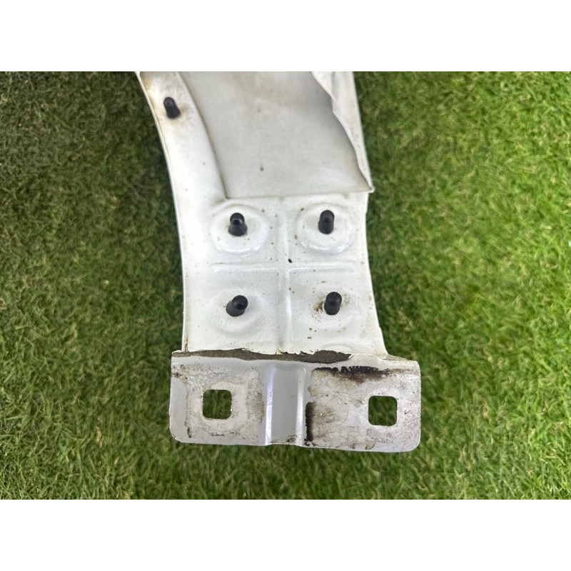 Крыло (наружные элементы кузова) Volkswagen Touareg NF 2013 3.0 Hybrid 7P6821106E