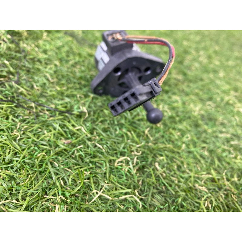 Моторчик регулировки фар (электрика) Bmw X3 E83 1307220031