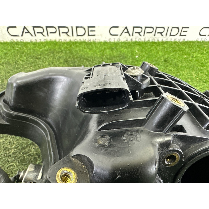 Коллектор впускной (впускная система) Jeep Grand Cherokee WK2 2014 3.0 Diesel 68211167AA