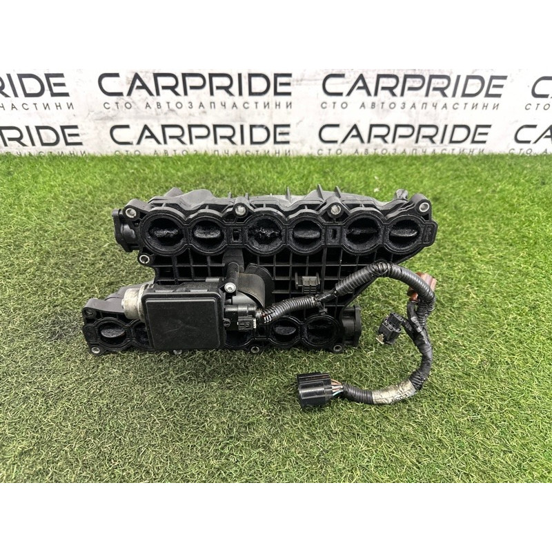 Коллектор впускной (впускная система) Jeep Grand Cherokee WK2 2014 3.0 Diesel 68211167AA