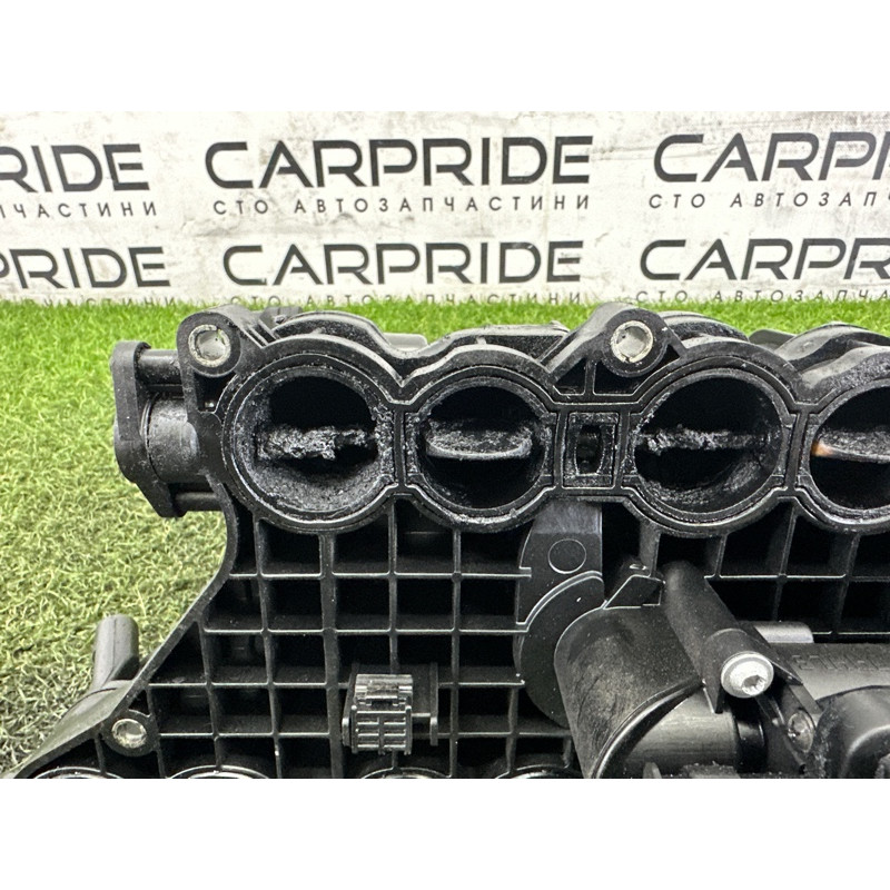 Коллектор впускной (впускная система) Jeep Grand Cherokee WK2 2014 3.0 Diesel 68211167AA