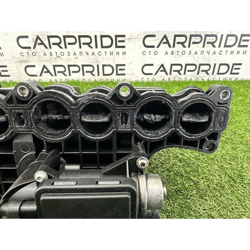 Коллектор впускной (впускная система) Jeep Grand Cherokee WK2 2014 3.0 Diesel 68211167AA