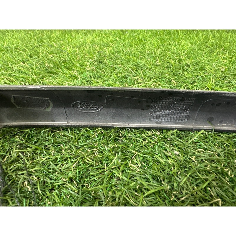 Накладка кришки багажника (кузов и элементы) LAND ROVER Range Rover L405 2016 5.0 LR048394