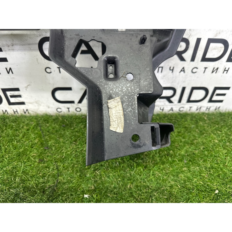 Диффузор радіатора (кузов и элементы) LAND ROVER Range Rover L405 2016 5.0 LR033414