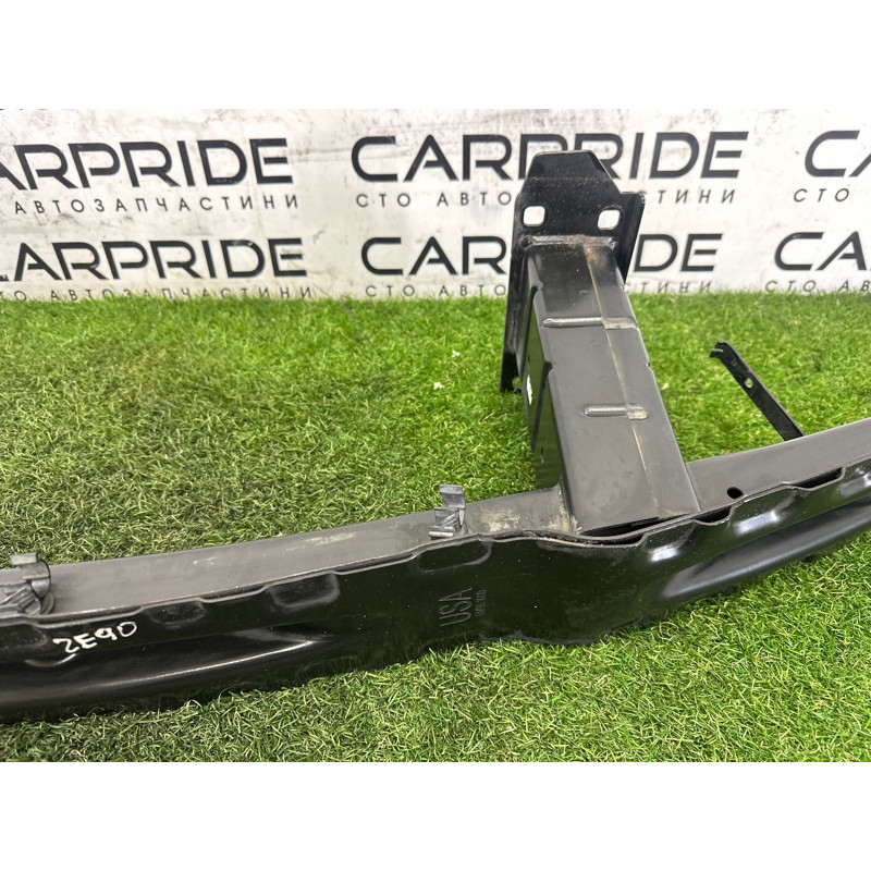 Усилитель бампера (наружные элементы кузова) BMW 3-series E90 2010 3.0 N54 51117146646