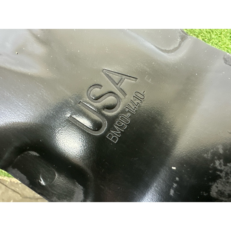 Усилитель бампера (наружные элементы кузова) BMW 3-series E90 2010 3.0 N54 51117146646