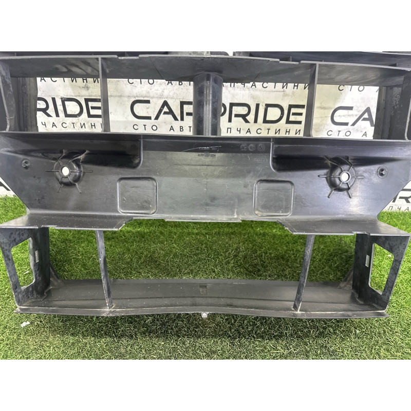 Диффузор радиатора (кузов и элементы) BMW X5 F15 2015 4.4 51647294482