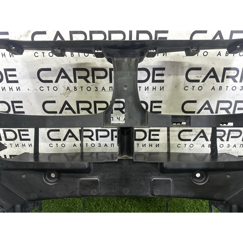Диффузор радиатора (кузов и элементы) BMW X5 F15 2015 4.4 51647294482