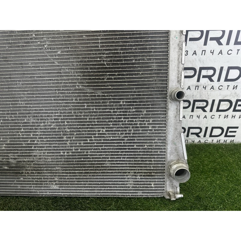 Радиатор охлаждения (система охлаждения) BMW X5 F15 2015 4.4 17117589467