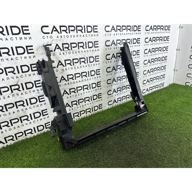 Рамка радиатора (кузов и элементы) BMW X5 F15 2015 4.4 17117631474