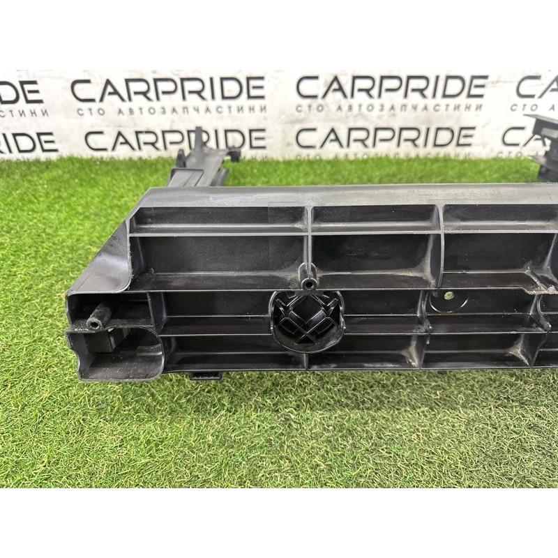 Рамка радиатора (кузов и элементы) BMW X5 F15 2015 4.4 17117631474