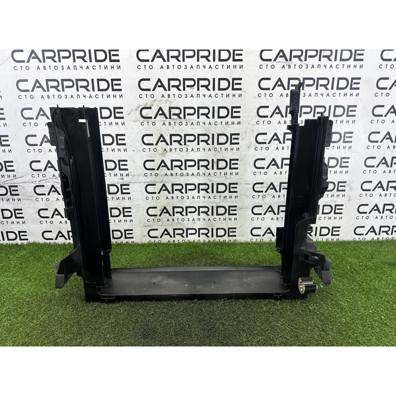 Рамка радиатора (кузов и элементы) BMW X5 F15 2015 4.4 17117631474