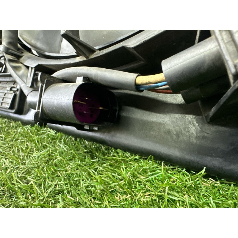 Вентилятор охлаждения радиатора (система охлаждения) AUDI Q7 4M 2017 2.0 TFSI 8W0121207C