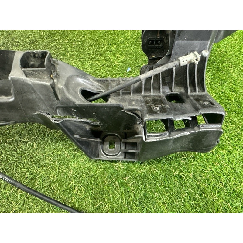 Телевизор (передняя часть кузова) (наружные элементы кузова) AUDI Q7 4M 2017 3.0 TFSi 4M0805594