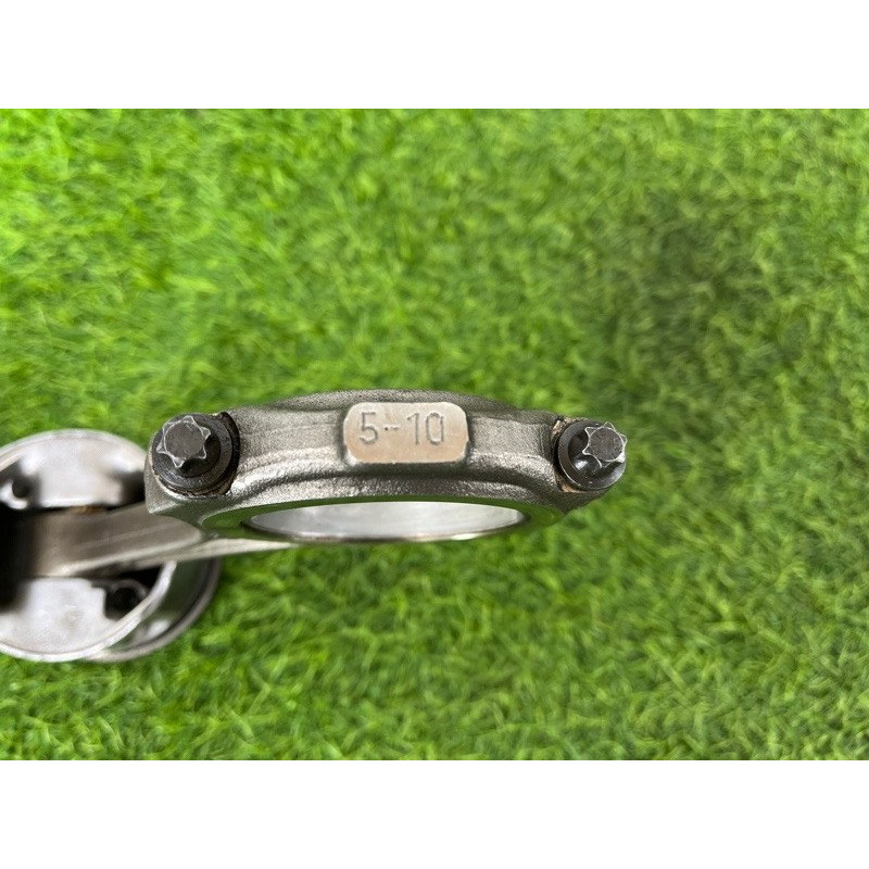 Поршень (двигатель и элементы) AUDI A6 C5 2001 2.5 AKE