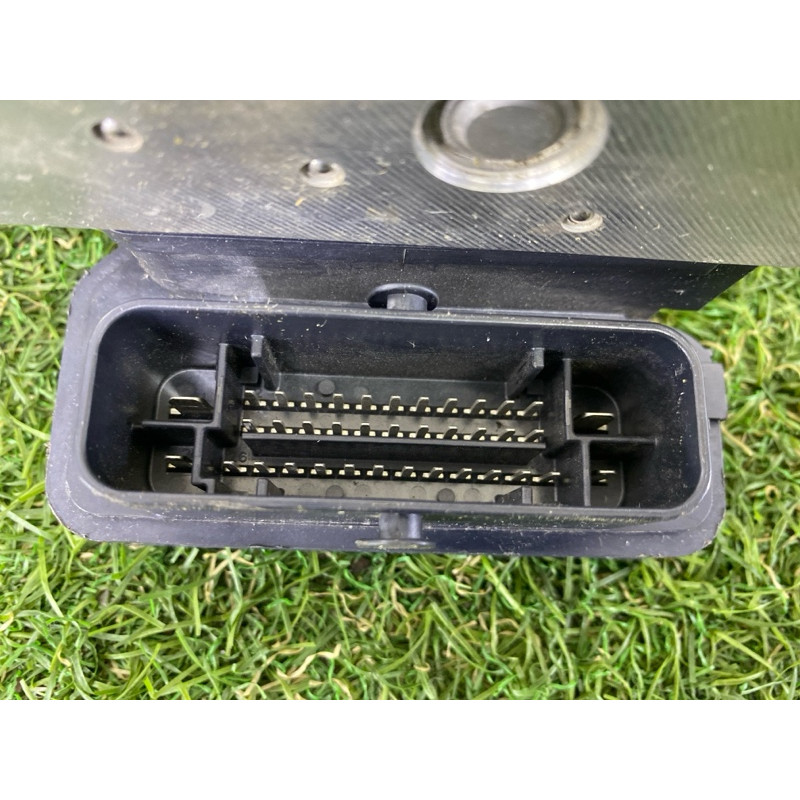 Блок abs (тормозная система) Subaru Forester SJ 2015 2.5 2265106452