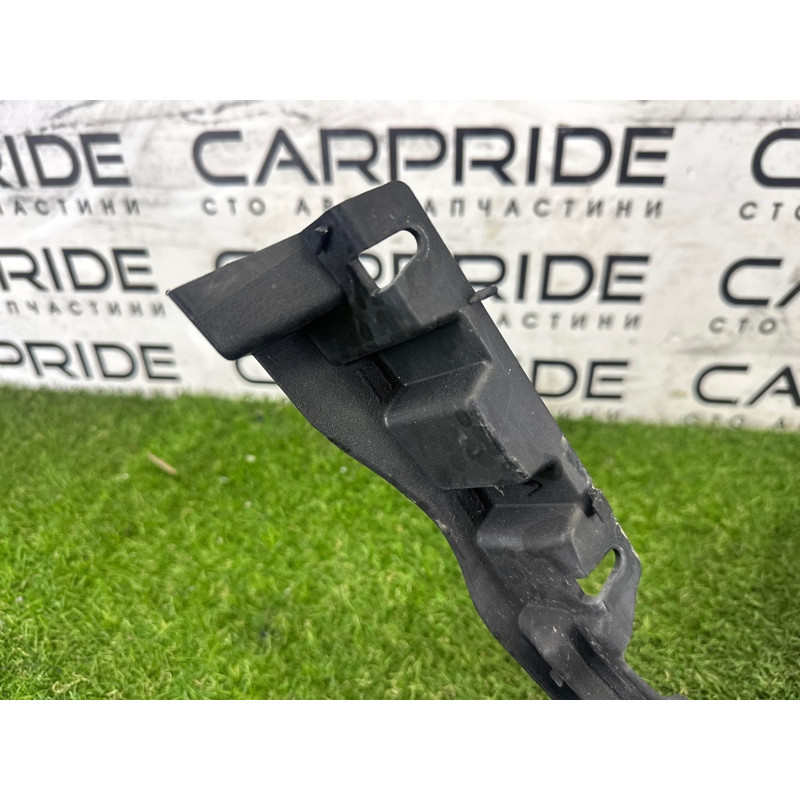 Кріплення бампера (кузов и элементы) LAND ROVER Range Rover L405 2016 5.0 LR076517