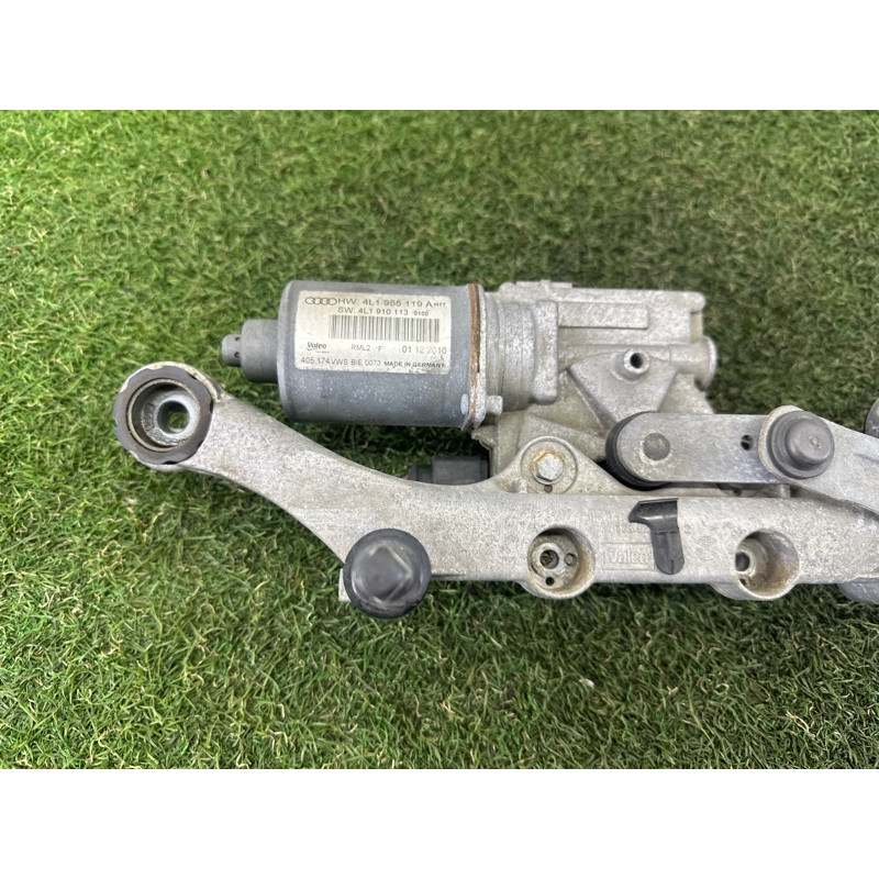 Трапеция дворников (кузов и элементы) AUDI Q7 4L 2011 3.0 TFSi 4L1955023F