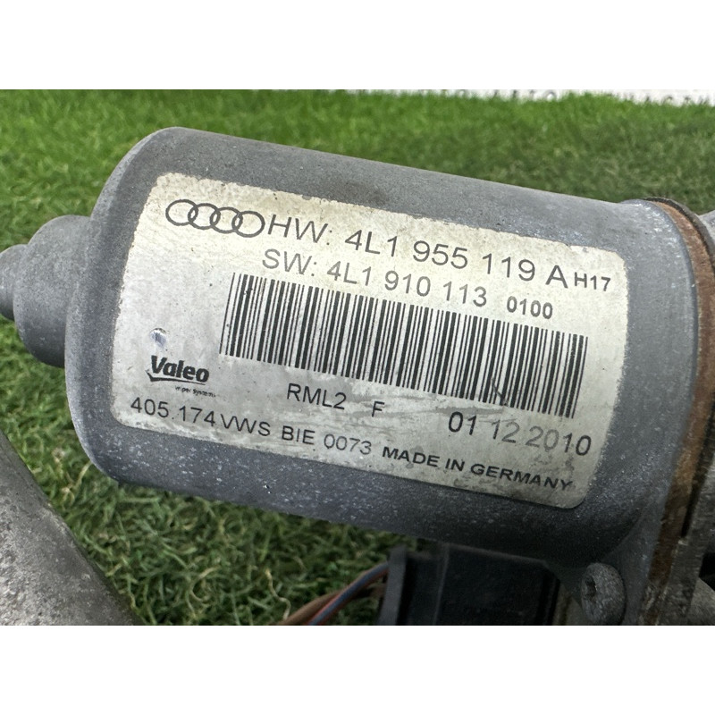 Трапеция дворников (кузов и элементы) AUDI Q7 4L 2011 3.0 TFSi 4L1955023F