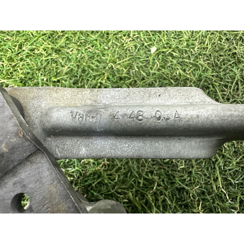 Трапеция дворников (кузов и элементы) AUDI Q7 4L 2011 3.0 TFSi 4L1955023F