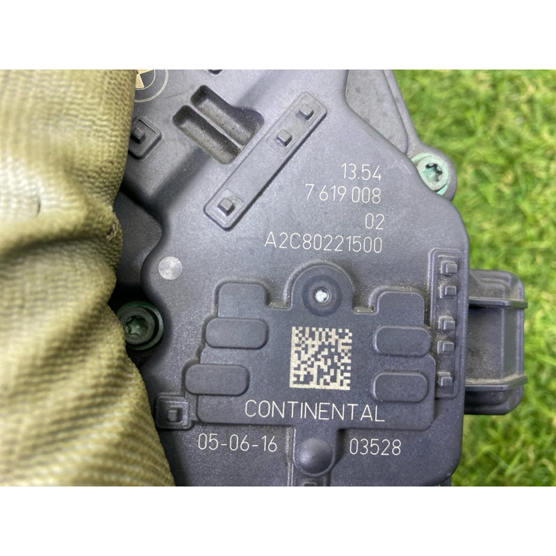 Дроссельная заслонка (электрика двигателя) BMW X1 F48 2016 2.0 B46B20 13547619008
