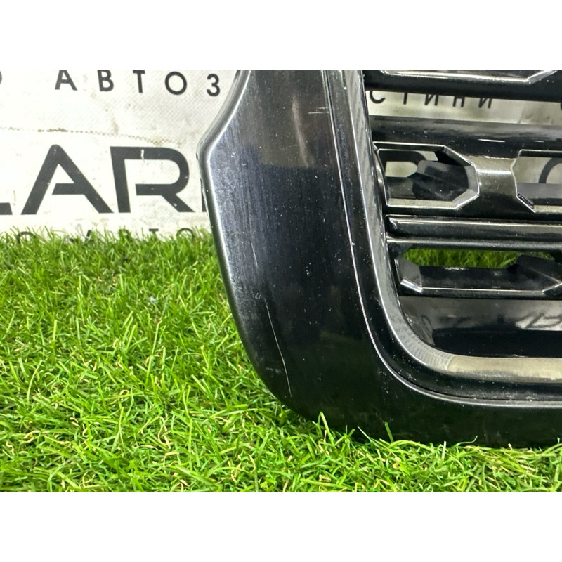 Решетка радиатора (наружные элементы кузова) LAND ROVER Range Rover L405 2016 5.0 LR077427