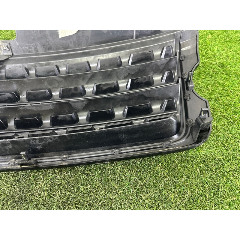 Решетка радиатора (наружные элементы кузова) LAND ROVER Range Rover L405 2016 5.0 LR077427