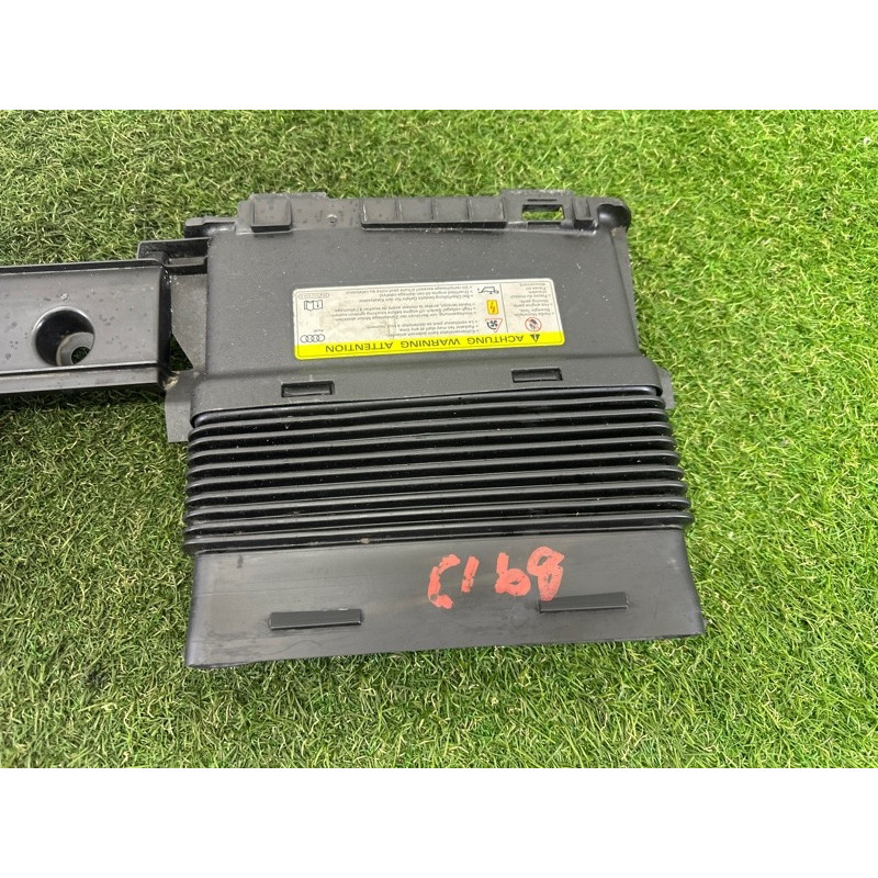 Воздухозаборник (впускная система) AUDI Q7 4M 2017 3.0 TFSi 4M0129510D