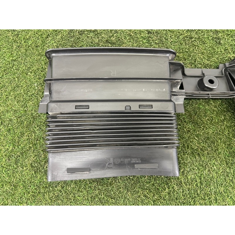 Воздухозаборник (впускная система) AUDI Q7 4M 2017 3.0 TFSi 4M0129510D