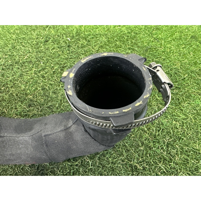 Патрубок интеркулера (двигатель и элементы) AUDI A4 B8 2014 2.0 TFSI 8K0145738M