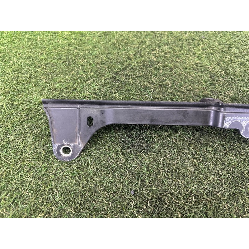 Кріплення крила (кузов и элементы) LAND ROVER Range Rover L405 2016 5.0 LR056963