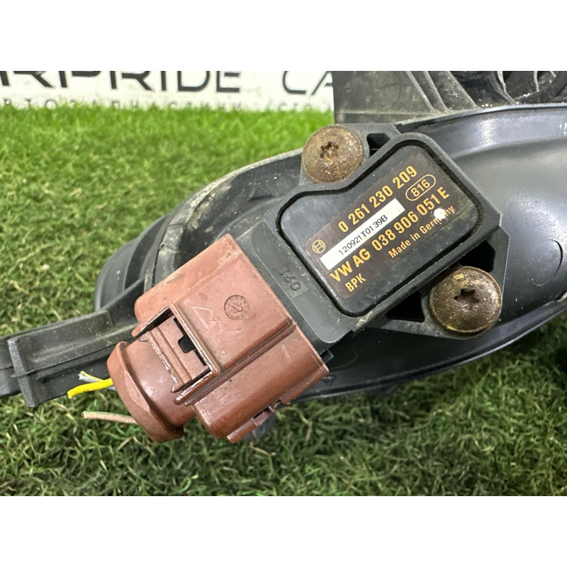 Патрубок интеркулера (двигатель и элементы) AUDI A4 B8 2013 2.0 TFSI 8K0145673AJ