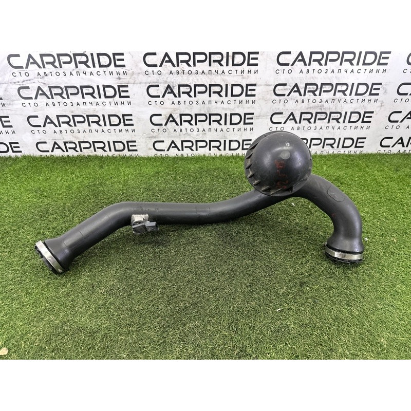 Патрубок интеркулера (двигатель и элементы) AUDI A4 B9 2017 2.0 TFSI 8W0145673