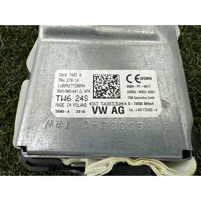 Airbag колін (airbag/безопасность) AUDI A4 B9 2017 2.0 TFSI 8W0880841D
