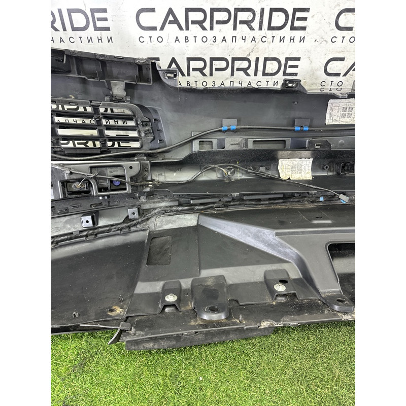 Бампер (наружные элементы кузова) LAND ROVER Range Rover L405 2016 5.0 LR071951