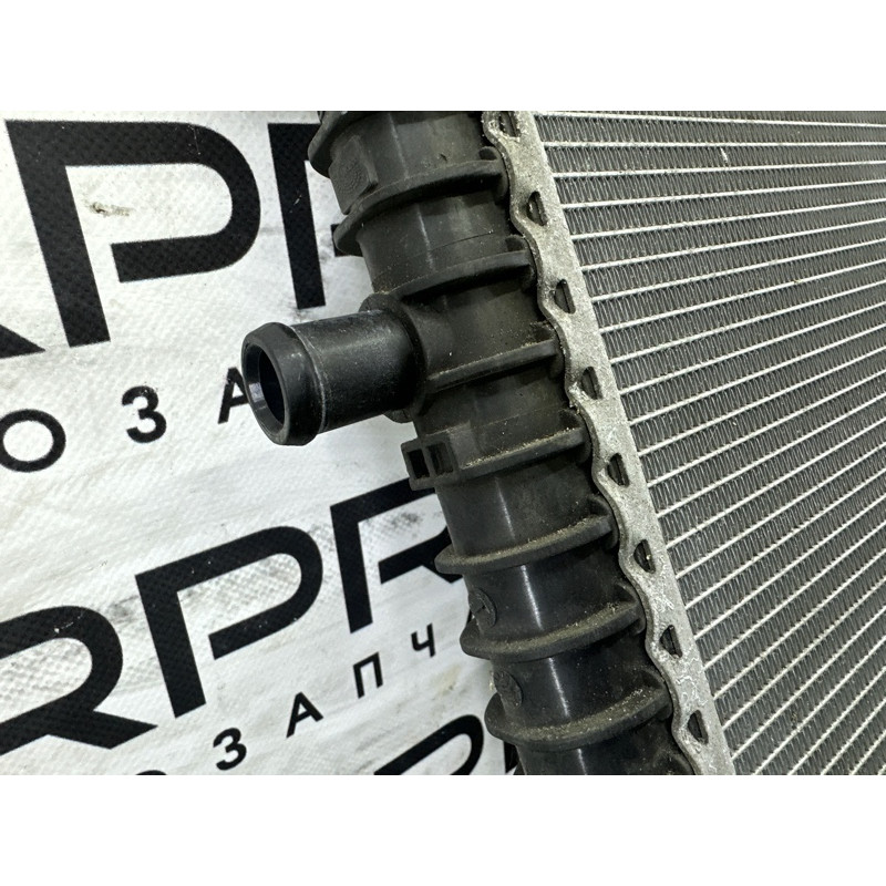 Радиатор охлаждения дополнительный (система охлаждения) AUDI Q7 4M 2017 3.0 TFSi 4M0145804AA